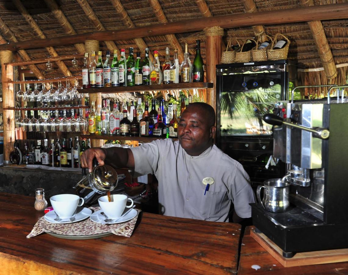 Severin Safari Camp Tsavo West National Park ภายนอก รูปภาพ