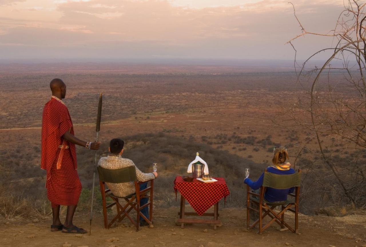 Severin Safari Camp Tsavo West National Park ภายนอก รูปภาพ