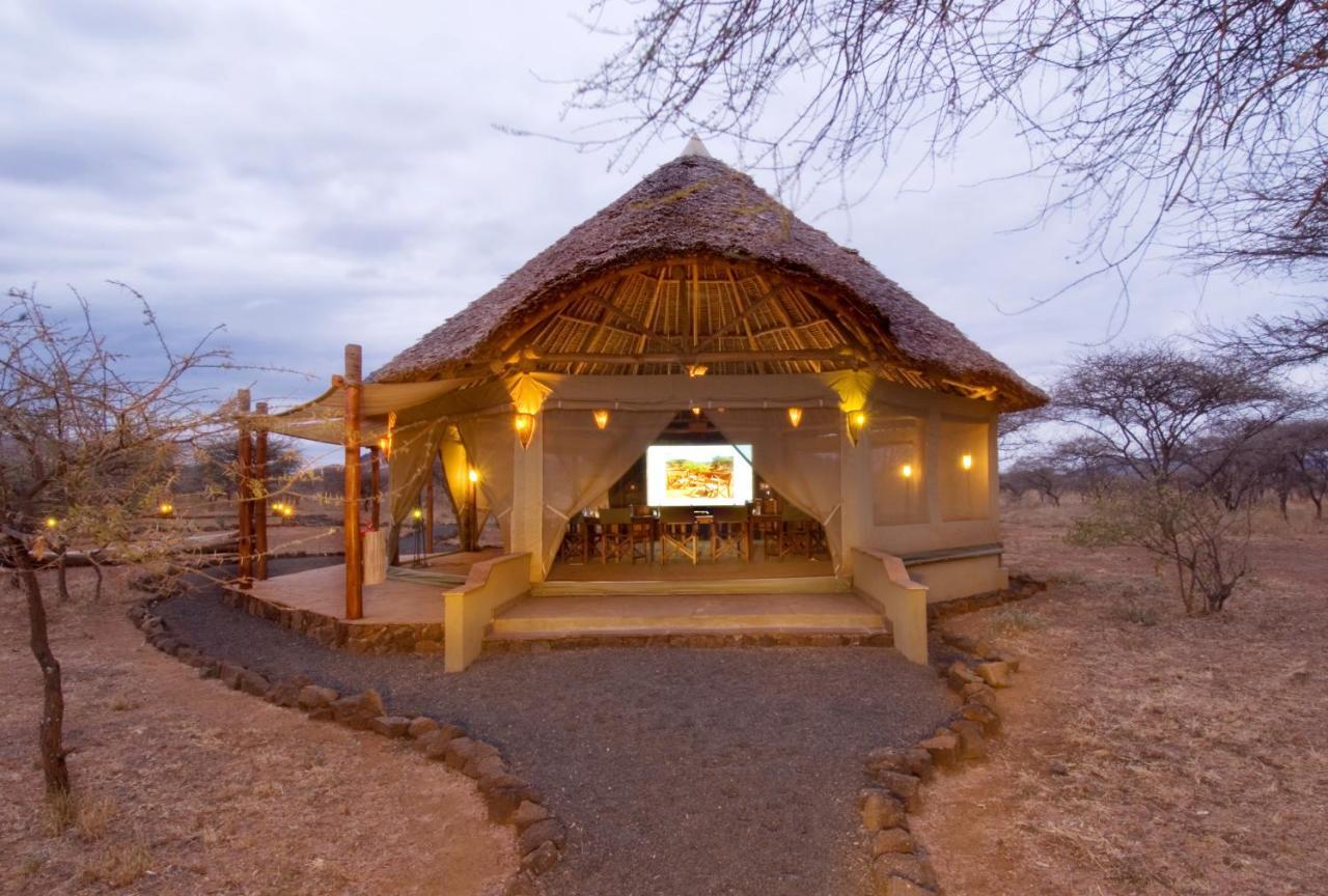 Severin Safari Camp Tsavo West National Park ภายนอก รูปภาพ